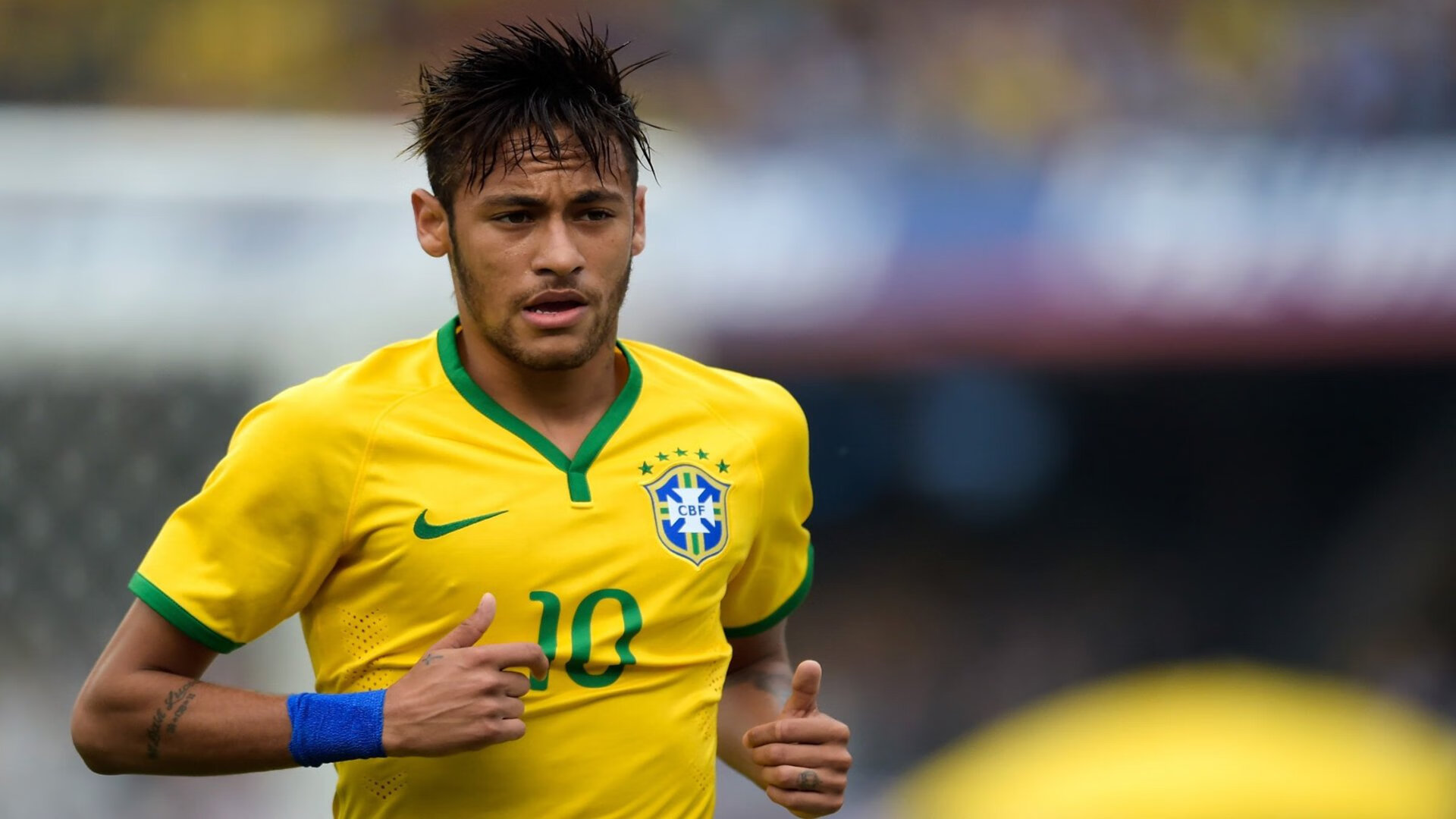 爱游戏体育-2025年度最佳电竞玩家评选揭晓，年度电竞排行